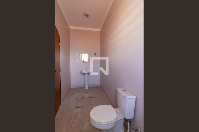 Casa à Venda - Barão Geraldo - Centro, 4 Quartos,  180 m2 em , Campinas - sp | SoloBR