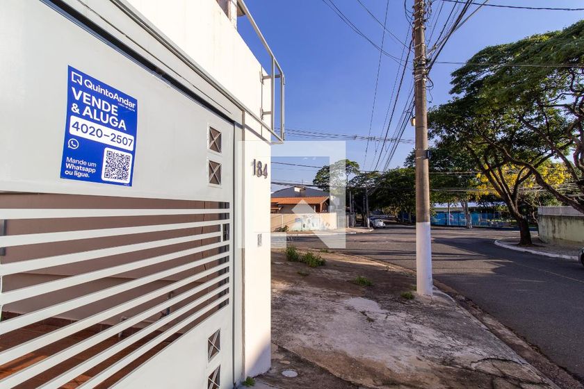Casa à Venda - Barão Geraldo - Centro, 4 Quartos,  180 m2 em , Campinas - sp | SoloBR