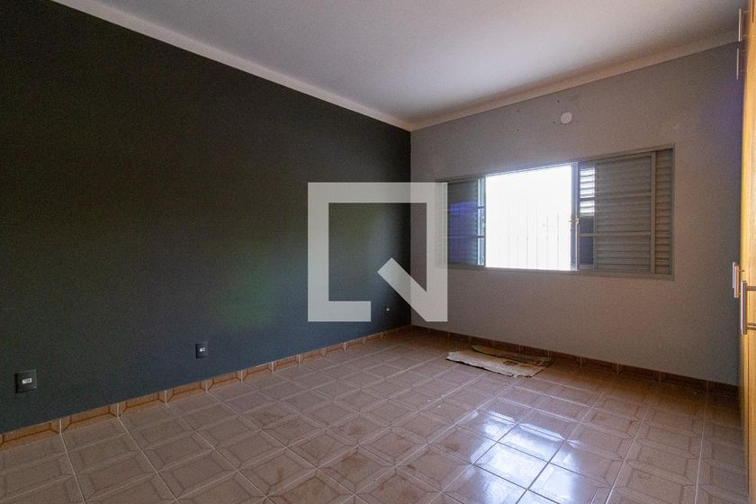 Casa à Venda - Barão Geraldo - Centro, 4 Quartos,  180 m2 em , Campinas - sp | SoloBR