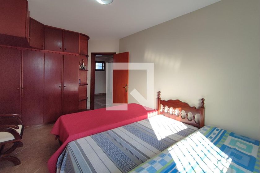 Casa à Venda - Parque Prado, 2 Quartos,  260 m2 em , Campinas - sp | SoloBR