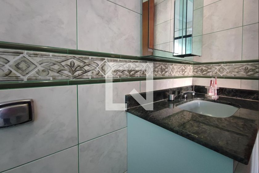 Casa à Venda - Parque Prado, 2 Quartos,  260 m2 em , Campinas - sp | SoloBR