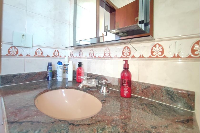 Casa à Venda - Parque Prado, 2 Quartos,  260 m2 em , Campinas - sp | SoloBR