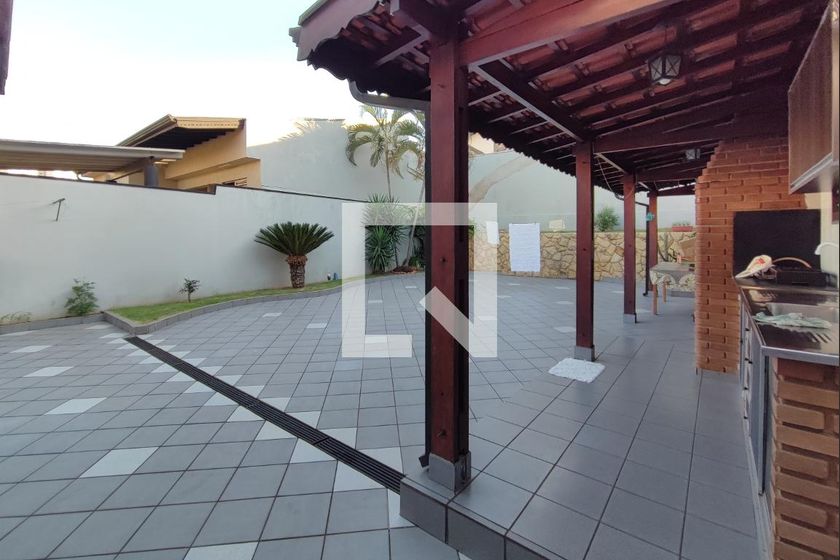 Casa à Venda - Parque Prado, 2 Quartos,  260 m2 em , Campinas - sp | SoloBR