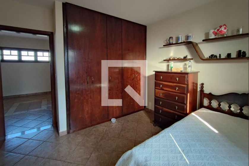 Casa à Venda - Parque Prado, 2 Quartos,  260 m2 em , Campinas - sp | SoloBR