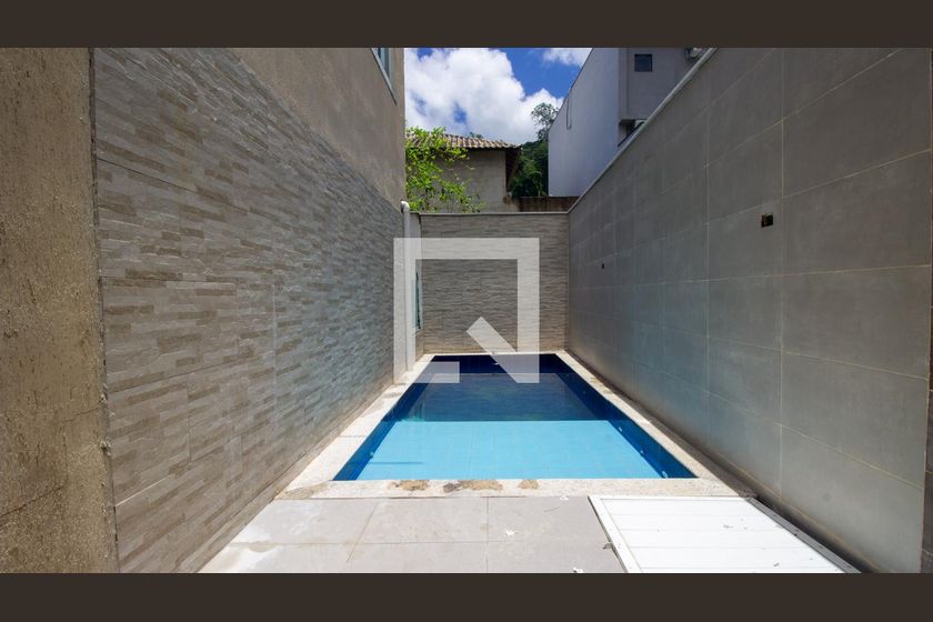 Casa, 3 quartos, 300 m² - Foto 46