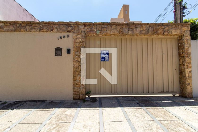 Casa à Venda - Cambuí, 5 Quartos,  304 m2 em , Campinas - sp | SoloBR