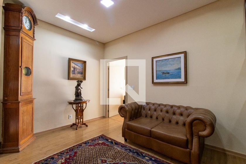 Casa à Venda - Cambuí, 5 Quartos,  304 m2 em , Campinas - sp | SoloBR