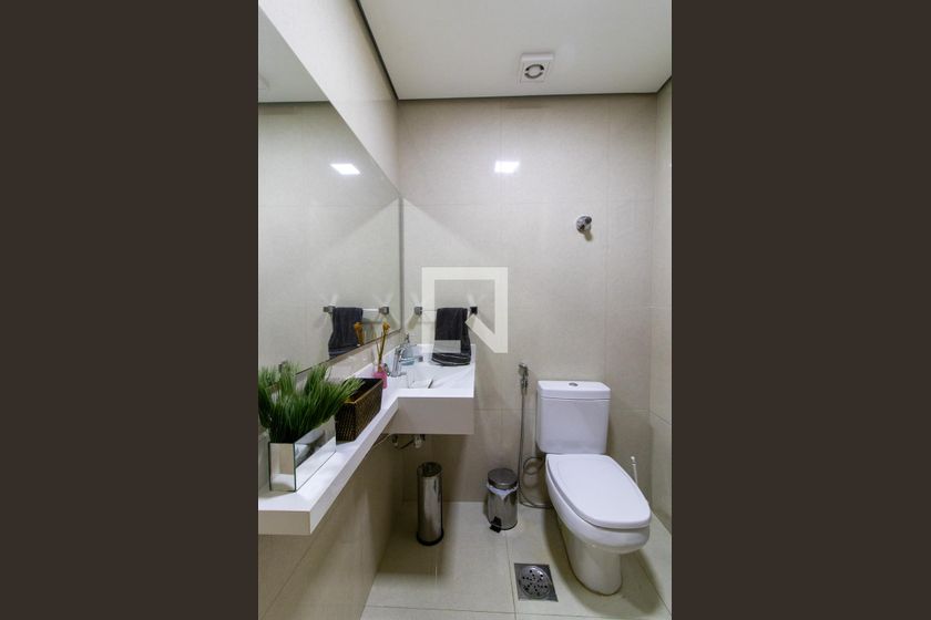 Casa à Venda - Cambuí, 5 Quartos,  304 m2 em , Campinas - sp | SoloBR