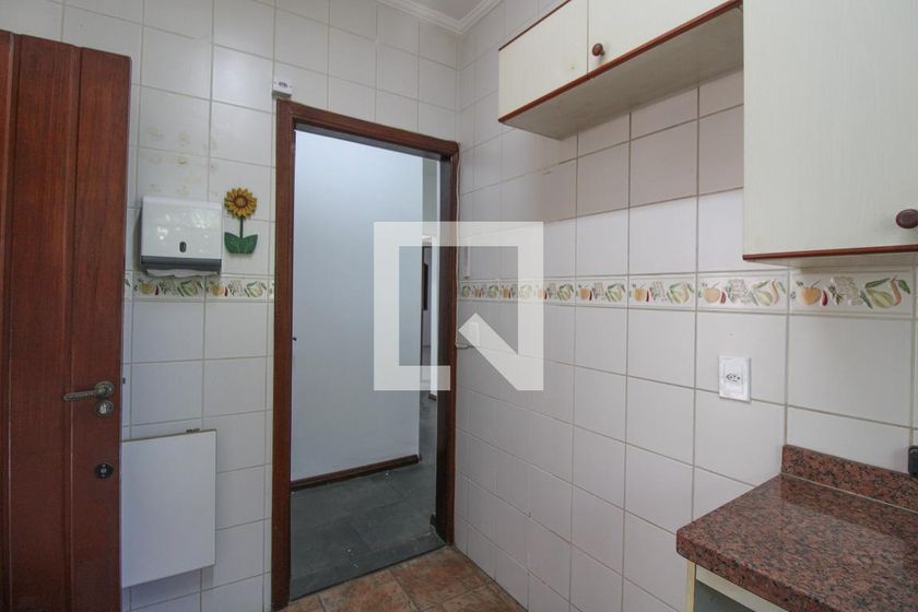 Casa à Venda - Jardim Planalto, 2 Quartos,  330 m2 em , Campinas - sp | SoloBR
