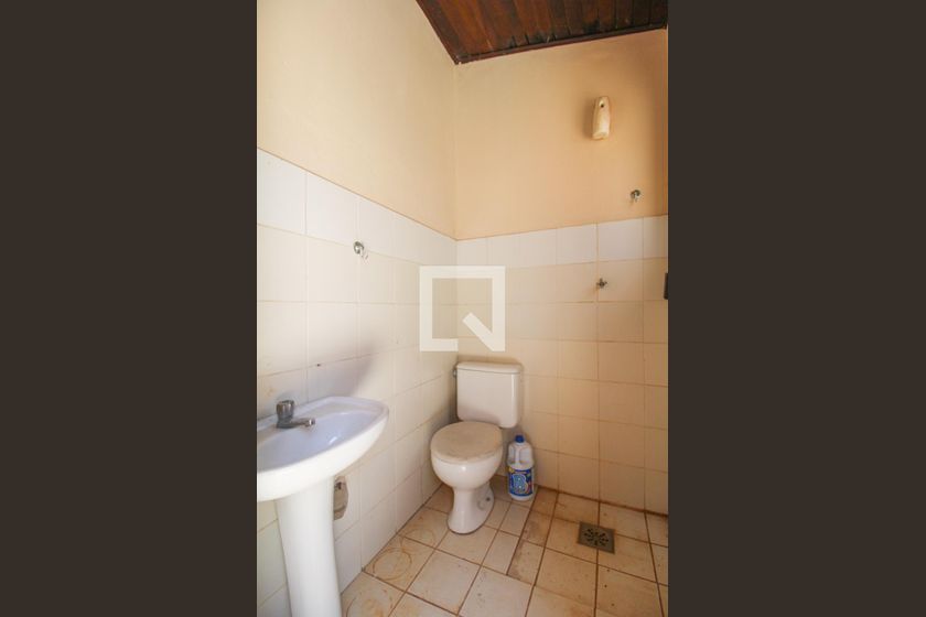 Casa à Venda - Jardim Planalto, 2 Quartos,  330 m2 em , Campinas - sp | SoloBR