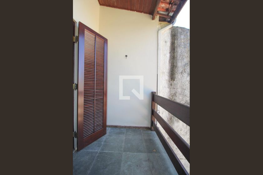 Casa à Venda - Jardim Planalto, 2 Quartos,  330 m2 em , Campinas - sp | SoloBR
