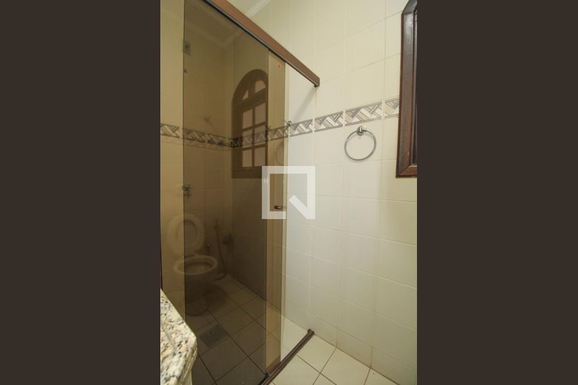 Casa à Venda - Jardim Planalto, 2 Quartos,  330 m2 em , Campinas - sp | SoloBR