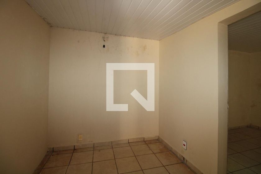 Casa à Venda - Jardim Planalto, 2 Quartos,  330 m2 em , Campinas - sp | SoloBR