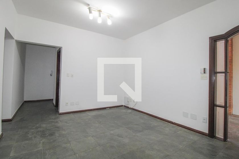 Casa à Venda - Jardim Planalto, 2 Quartos,  330 m2 em , Campinas - sp | SoloBR