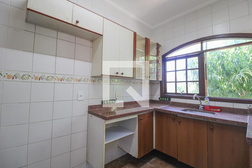Casa à Venda - Jardim Planalto, 2 Quartos,  330 m2 em , Campinas - sp | SoloBR