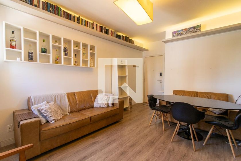 Apartamento à Venda - Cambuí, 1 Quarto,  50 m2 em , Campinas - sp | SoloBR