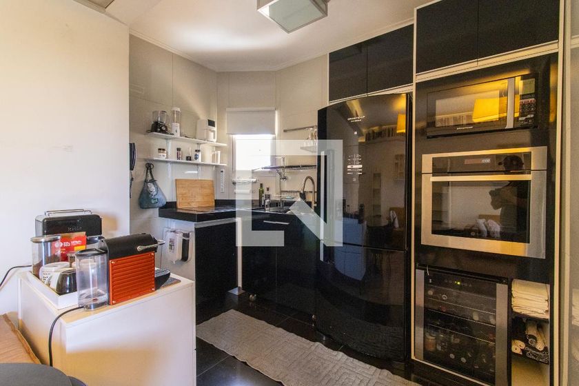 Apartamento à Venda - Cambuí, 1 Quarto,  50 m2 em , Campinas - sp | SoloBR
