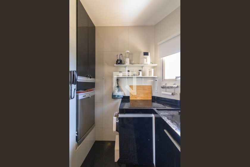 Apartamento à Venda - Cambuí, 1 Quarto,  50 m2 em , Campinas - sp | SoloBR