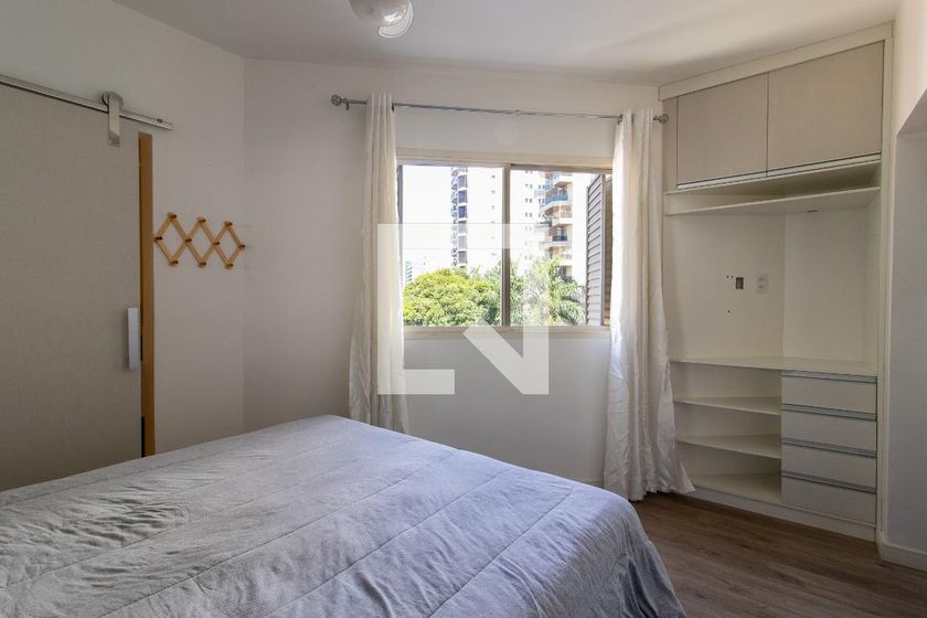 Apartamento à Venda - Cambuí, 1 Quarto,  50 m2 em , Campinas - sp | SoloBR