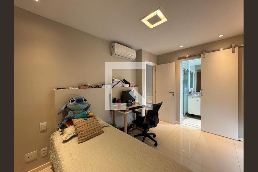Casa, 4 quartos, 264 m² - Foto 77