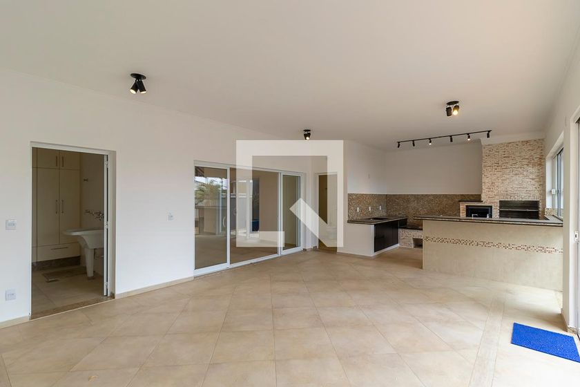 Casa à Venda - Swiss Park, 4 Quartos,  360 m2 em , Campinas - sp | SoloBR