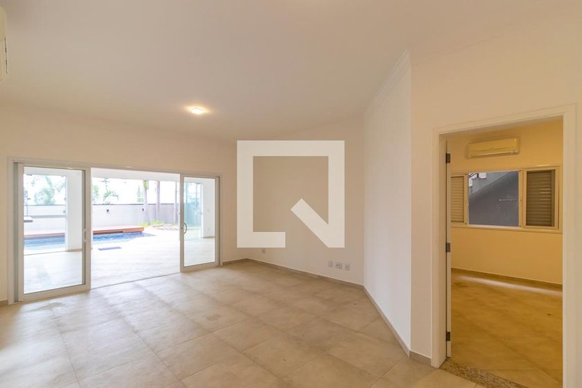 Casa à Venda - Swiss Park, 4 Quartos,  360 m2 em , Campinas - sp | SoloBR