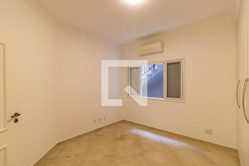 Casa à Venda - Swiss Park, 4 Quartos,  360 m2 em , Campinas - sp | SoloBR