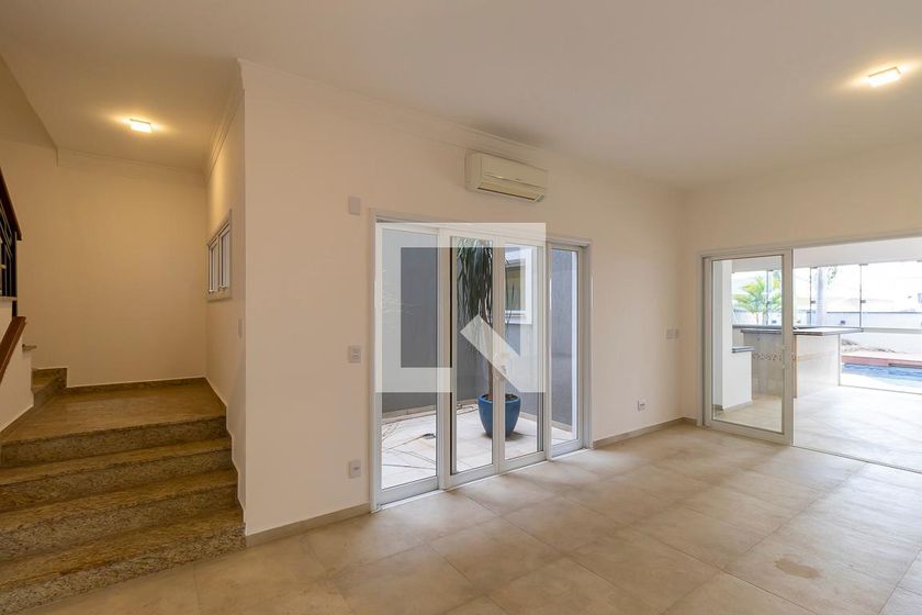 Casa à Venda - Swiss Park, 4 Quartos,  360 m2 em , Campinas - sp | SoloBR