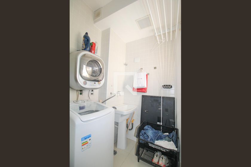 Apartamento à Venda - Cambuí, 1 Quarto,  42 m2 em , Campinas - sp | SoloBR
