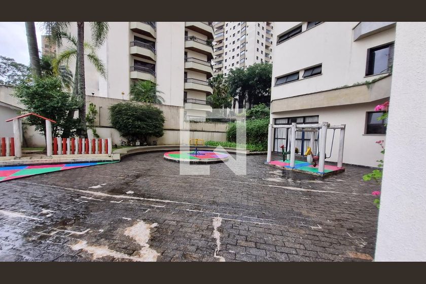 Apartamento, 3 quartos, 196 m² - Foto 153