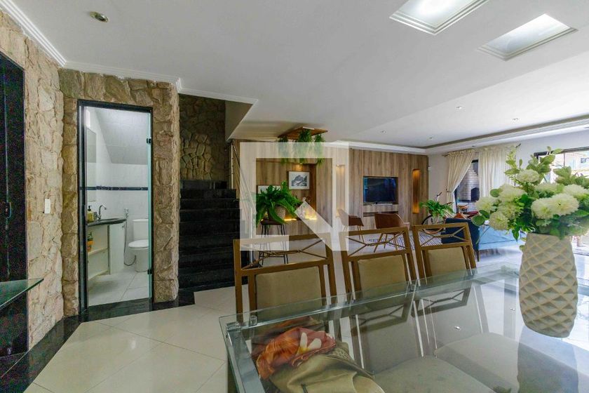 Casa, 4 quartos, 500 m² - Foto 1