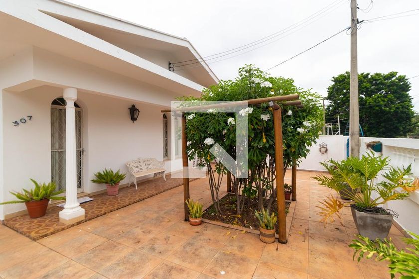 Casa à Venda - Jardim Planalto, 4 Quartos,  400 m2 em , Campinas - sp | SoloBR