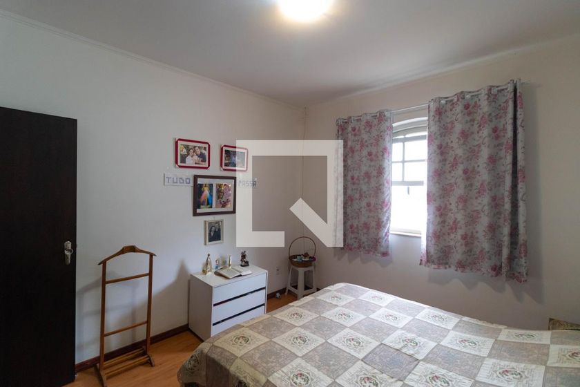 Casa à Venda - Jardim Planalto, 4 Quartos,  400 m2 em , Campinas - sp | SoloBR