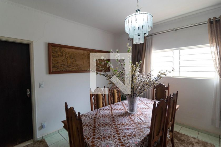 Casa à Venda - Jardim Planalto, 4 Quartos,  400 m2 em , Campinas - sp | SoloBR