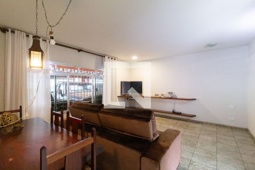 Casa, 3 quartos, 277 m² - Foto 1