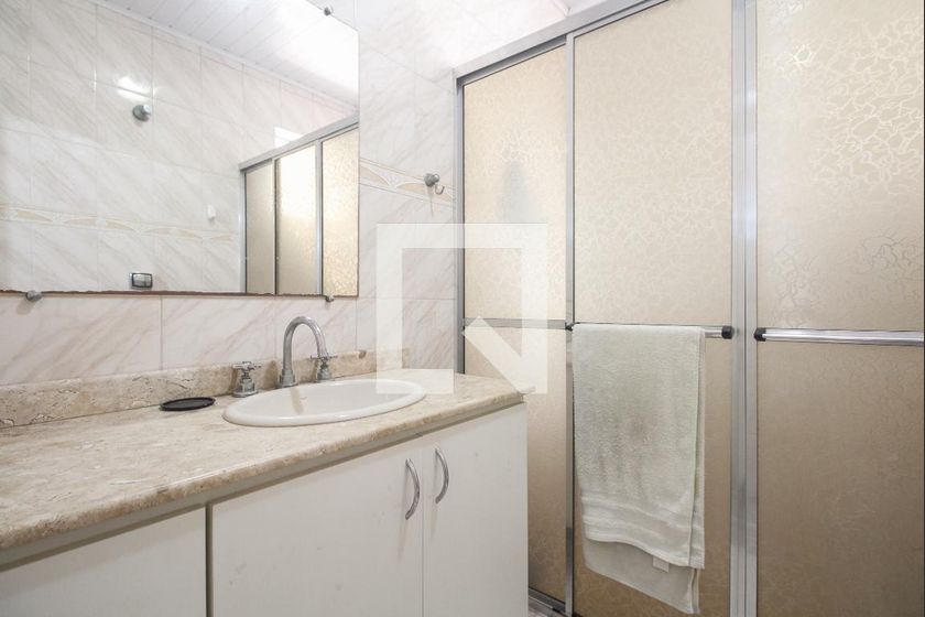 Casa, 4 quartos, 210 m² - Foto 55