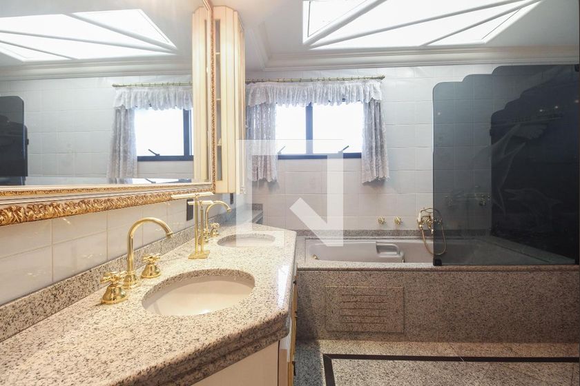 Apartamento, 4 quartos, 250 m² - Foto 103