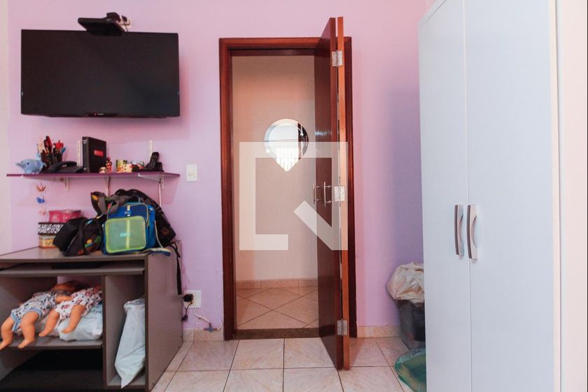 Casa, 3 quartos, 340 m² - Foto 9