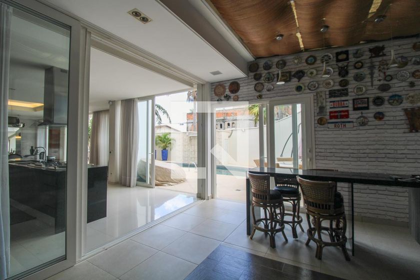 Casa à Venda - Jardim Chapadão, 5 Quartos,  330 m2 em , Campinas - sp | SoloBR