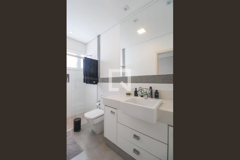 Casa à Venda - Jardim Chapadão, 5 Quartos,  330 m2 em , Campinas - sp | SoloBR