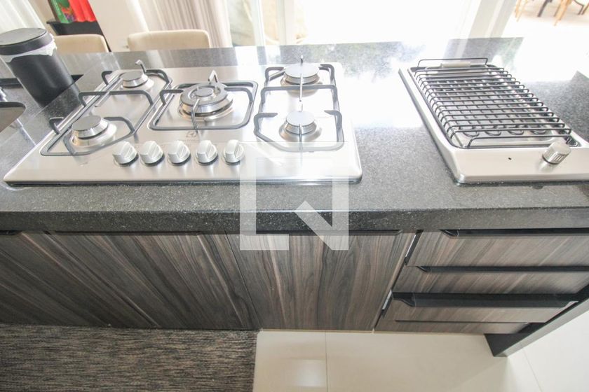 Casa à Venda - Jardim Chapadão, 5 Quartos,  330 m2 em , Campinas - sp | SoloBR