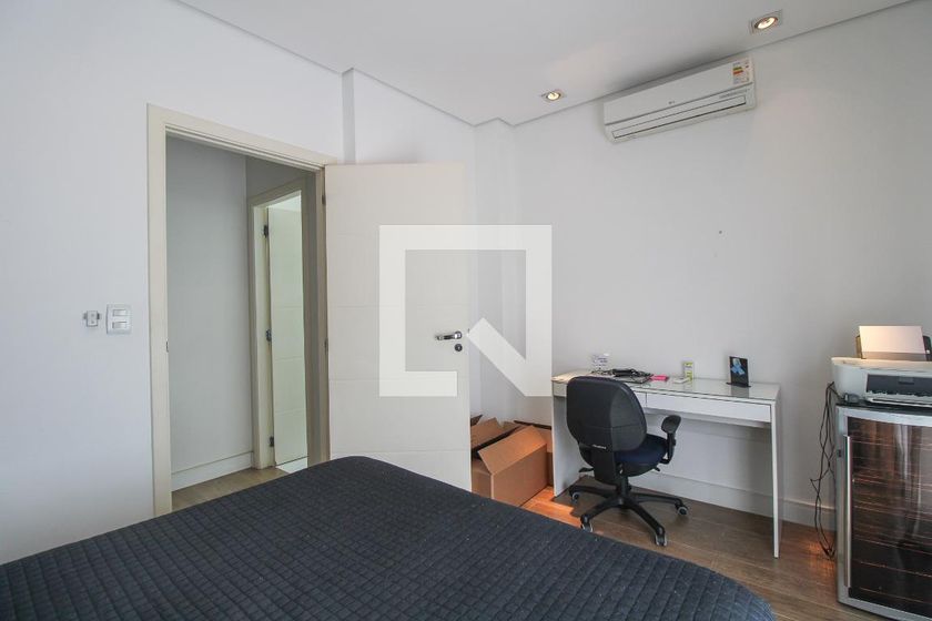 Casa à Venda - Jardim Chapadão, 5 Quartos,  330 m2 em , Campinas - sp | SoloBR