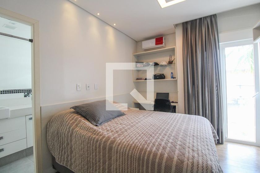 Casa à Venda - Jardim Chapadão, 5 Quartos,  330 m2 em , Campinas - sp | SoloBR