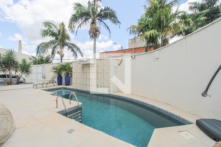 Casa à Venda - Jardim Chapadão, 5 Quartos,  330 m2 em , Campinas - sp | SoloBR