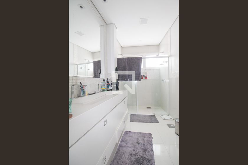 Casa à Venda - Jardim Chapadão, 5 Quartos,  330 m2 em , Campinas - sp | SoloBR