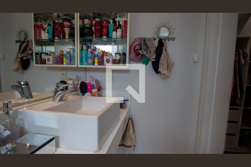 Casa, 5 quartos, 657 m² - Foto 37