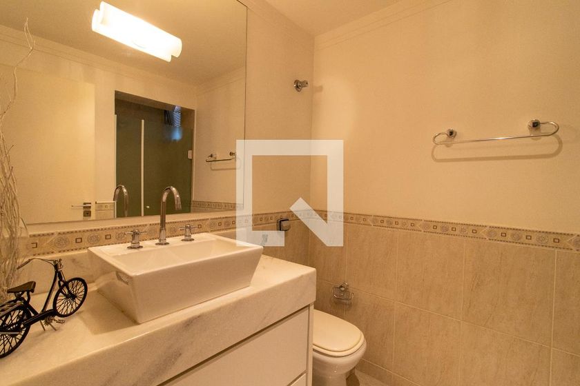Apartamento à Venda - Cambuí, 2 Quartos,  151 m2 em , Campinas - sp | SoloBR