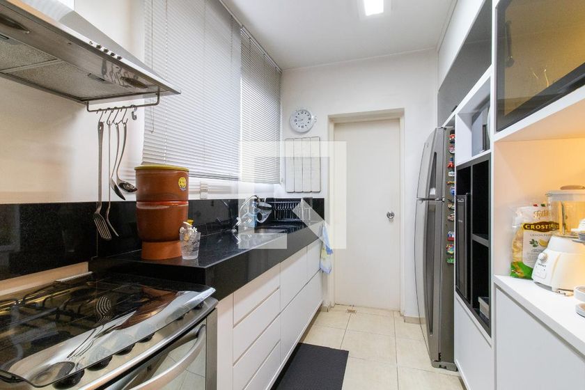 Apartamento à Venda - Cambuí, 2 Quartos,  151 m2 em , Campinas - sp | SoloBR