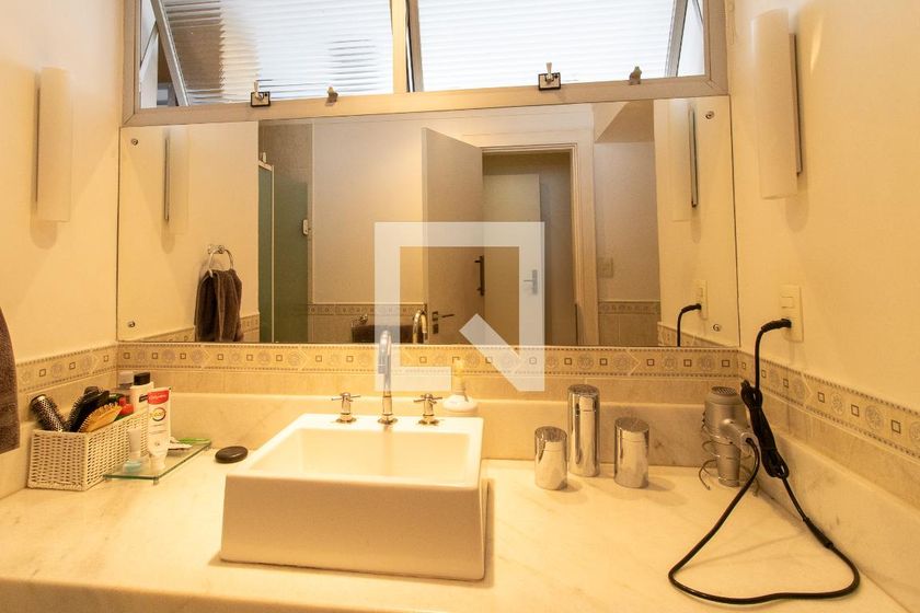 Apartamento à Venda - Cambuí, 2 Quartos,  151 m2 em , Campinas - sp | SoloBR