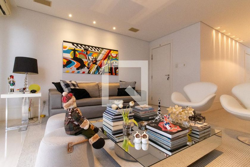 Apartamento à Venda - Cambuí, 2 Quartos,  151 m2 em , Campinas - sp | SoloBR